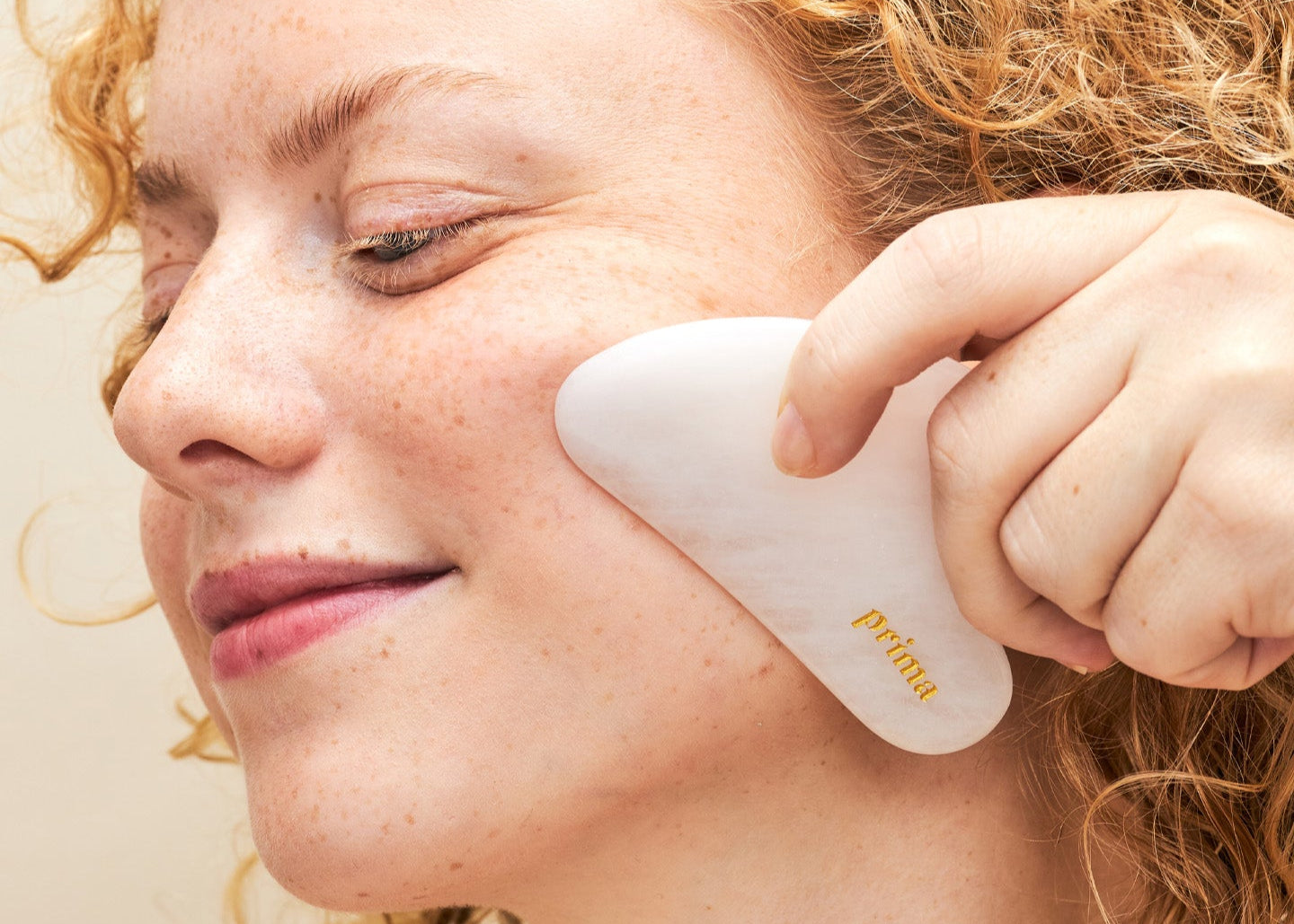 Goodbye, Puffy Skin: Natural Remedies to Reduce Facial Swelling and Inflammation