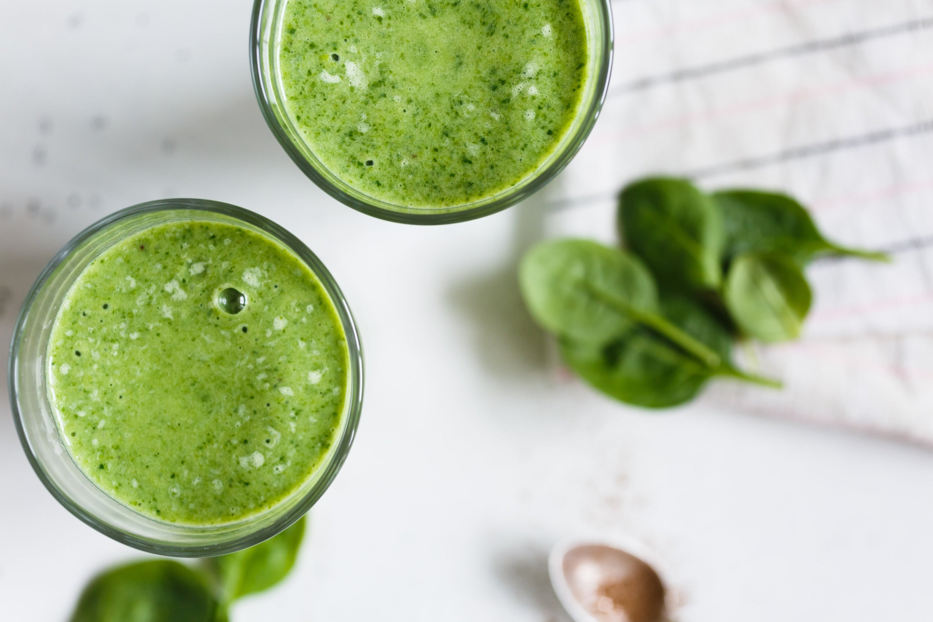 green smoothie in glasses